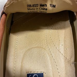 Men’s size 10 Chaps dress loafers